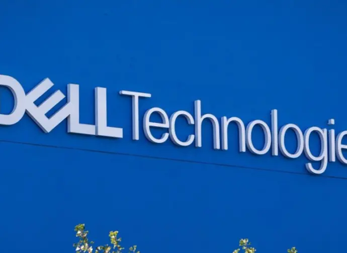 Closeup of DELL Technologies logo sign on the company headquarters office building in Silicon Valley^ SF Bay Area. Santa Clara^ California US - September 21^ 2024