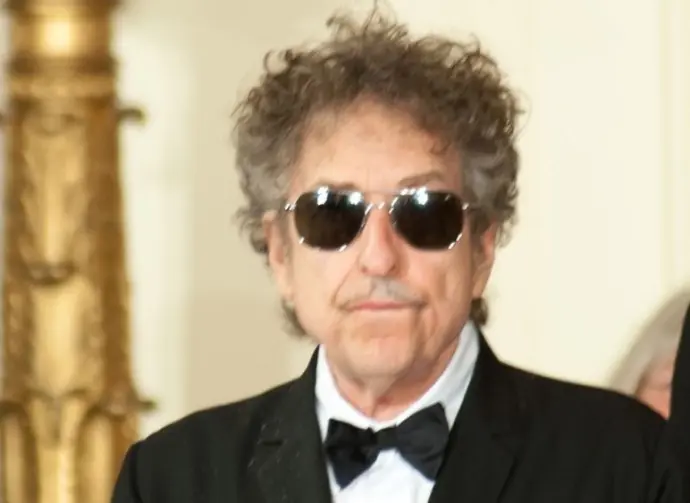 Singer Bob Dylan waits to receive the Presidential Medal of Freedom at a ceremony at the White House May 29^ 2012 in Washington^ D.C. WASHINGTON - MAY 29