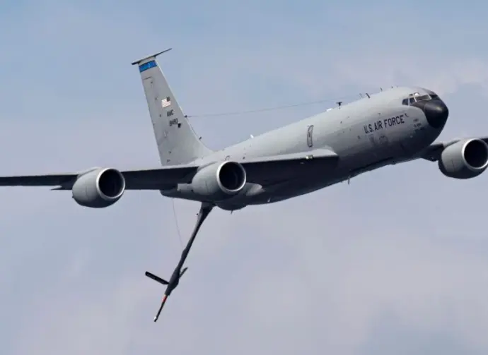 A United States Air Force KC-135 Stratotanker performs at the 2023 Cleveland International Airshow. CLEVELAND^ OHIO USA - September 3^ 2023