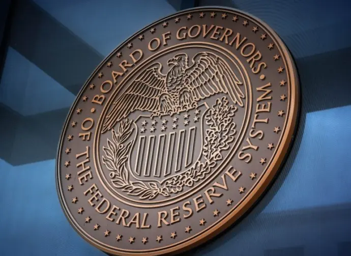 Seal of the Board of Governors of the United States Federal Reserve System. This version of the seal mostly dates from 1935.