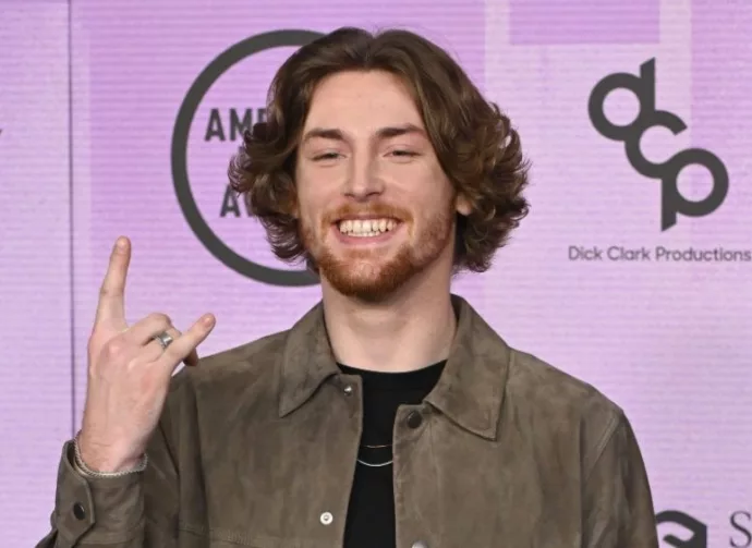 Bailey Zimmerman at the 2022 American Music Awards at the Microsoft Theatre.LOS ANGELES^ CA. November 20^ 2022