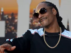 Snoop Dogg at the Los Angeles premiere of 'Once Upon a Time In Hollywood' held at the TCL Chinese Theatre IMAX in Hollywood^ USA on July 22^ 2019.
