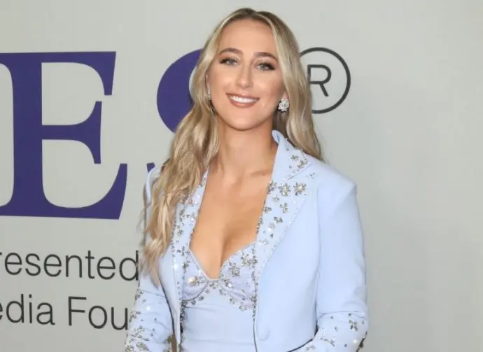 Ashley Cooke at the 48th Annual Gracie Awards at the Beverly Wilshire Hotel on May 23^ 2023 in Beverly Hills^ CA