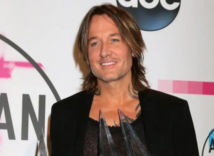 Keith Urban at the American Music Awards 2017 at Microsoft Theater on November 19^ 2017 in Los Angeles^ CA