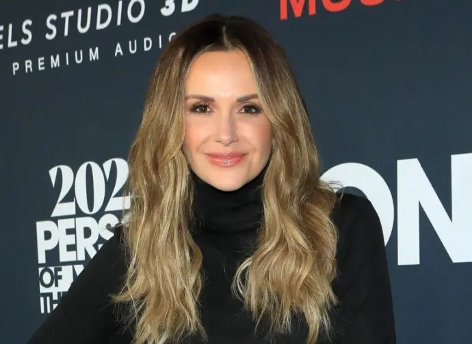 Carly Pearce at the 2024 MusiCares Person of the Year Honoring Jon Bon Jovi at the Convention Center on February 2^ 2024 in Los Angeles^ CA