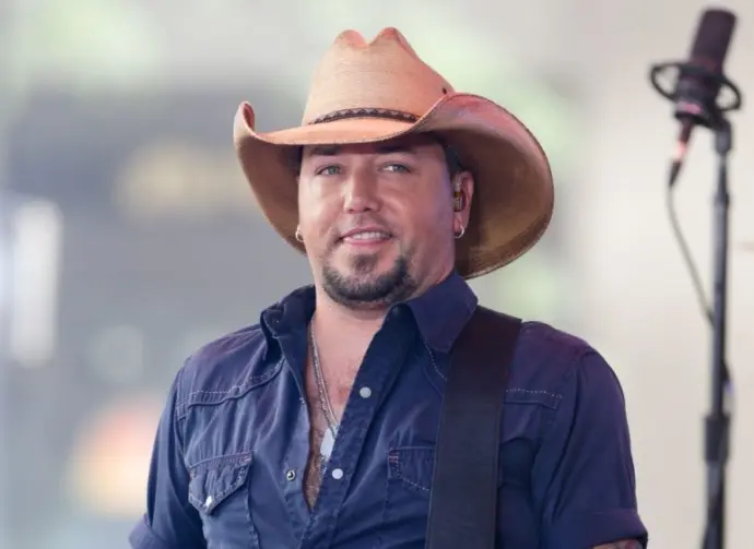 Jason Aldean performs onstage at NBC's 'Today Show' at Rockefeller Plaza July 31^ 2015 in New York City.