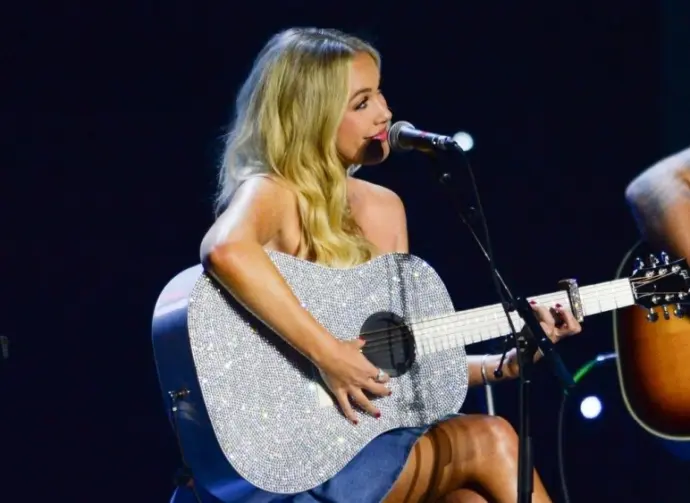 Megan Moroney performs in Hollywood^ Florida on November 14^ 2024 as part of Audacy’s Stars and Strings benefit concert.