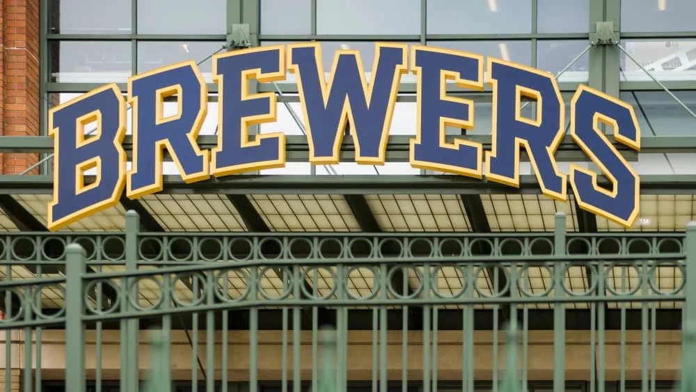 shutterstock_2165335853283700