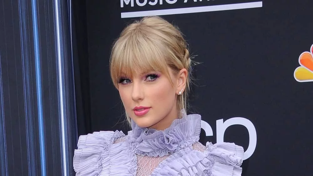 shutterstock_1386434111527682