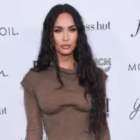 Megan Fox arrives for the Daily Front Row Awards on April 10^ 2022 in Beverly Hills^ CA