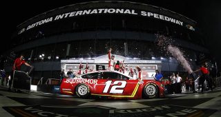 2021-aug28-ryan-blaney-main-image-320x170-1