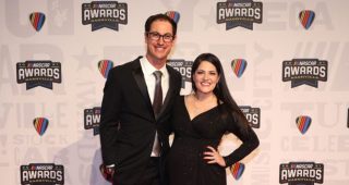 2022feb7-joey-logano-brittany-logano-320x170-1