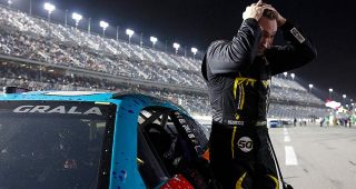 2022-feb17-kaz-grala-main-image-320x170-1