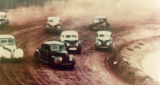 2022-april5-martinsville-1-main-image-320x170-1