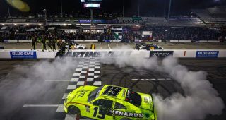 jones-donuts-mville-getty-2022-320x170-1