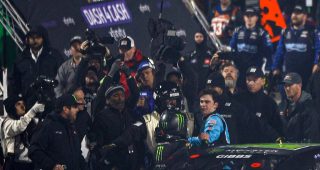 mayer-gibbs-mville-getty-2022-320x170-1