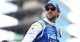 2022-aug13-daniel-suarez-main-image-320x170-1