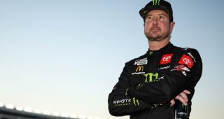 2022aug25-kurt-busch-320x170-1