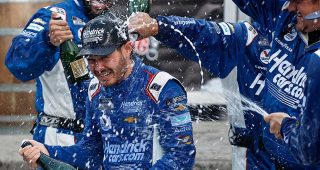 2022-aug21-kyle-larson-4-main-image-320x170-1