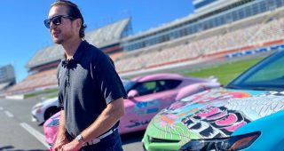 2022-sep27-kurt-busch-main-image-320x170-1