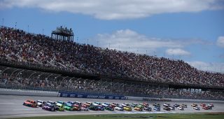 dega2-320x170-1