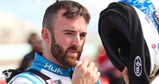 2022-nov11-austin-dillon-main-image-320x170-1