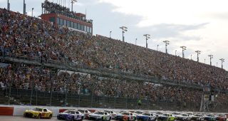 2022sept4-darlington-green-flag-320x170-1