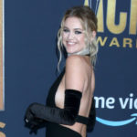 shutterstock_2134041773304876