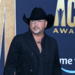 shutterstock_2134042237533893