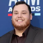 shutterstock_1367064377176418