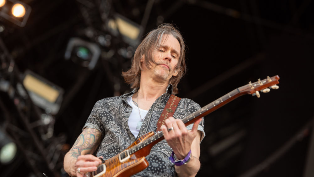 shutterstock_2195746751322414