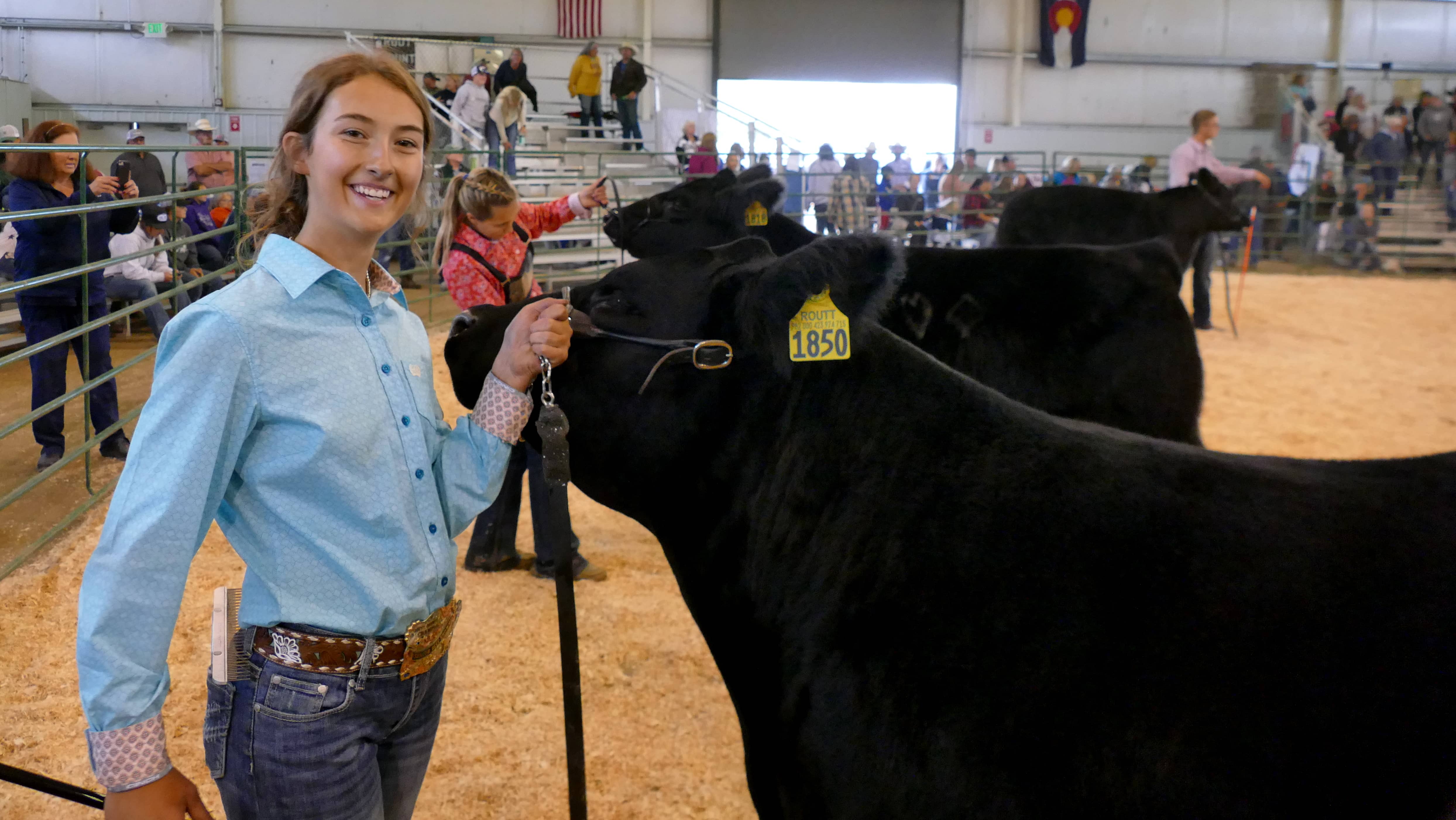 rossi-wins-grand-champion-steer-001
