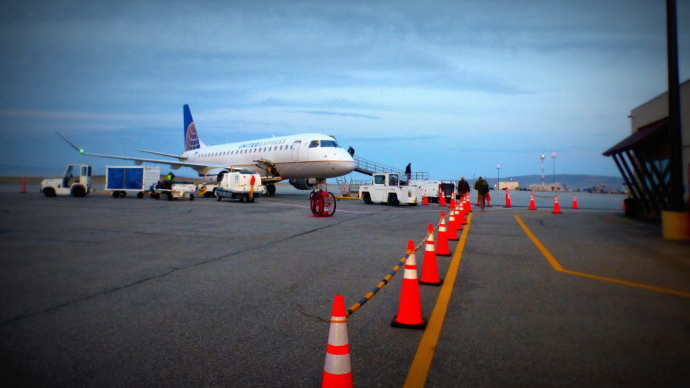 yampa-valley-airport-united-airlines
