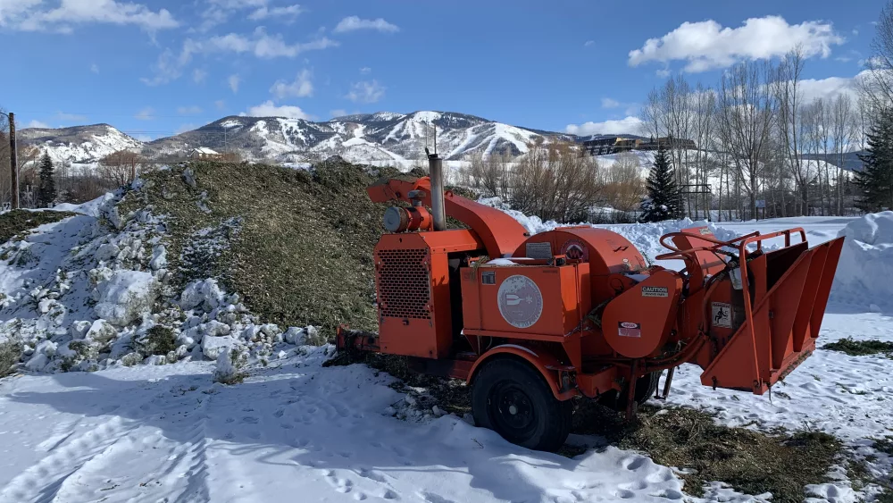 christmas-tree-recycling-at-emerald-slider