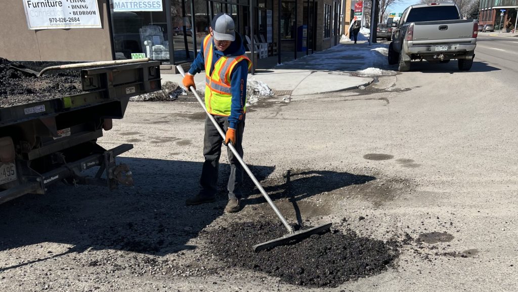 Pothole problems will continue until the snow stops - Vimarsana News
