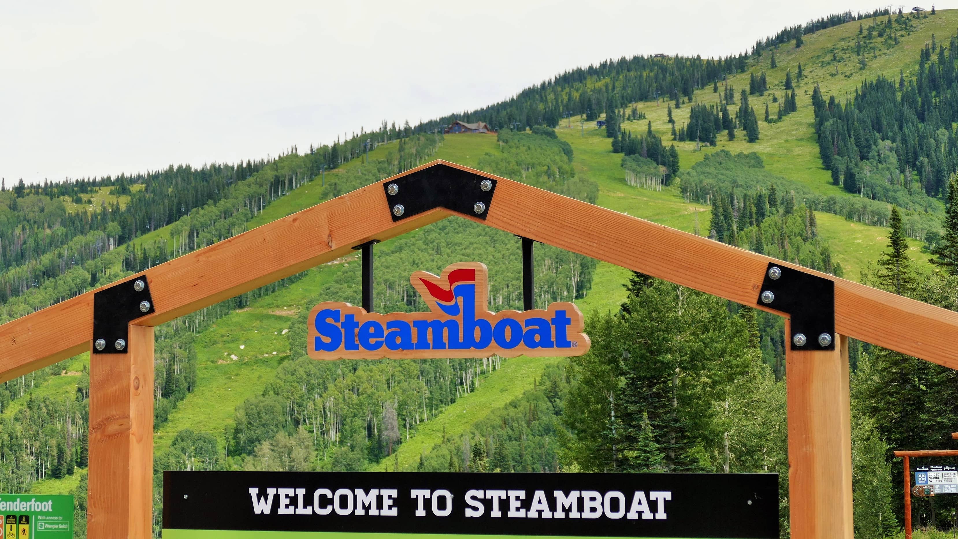 welcome-to-steamboat-sign-2