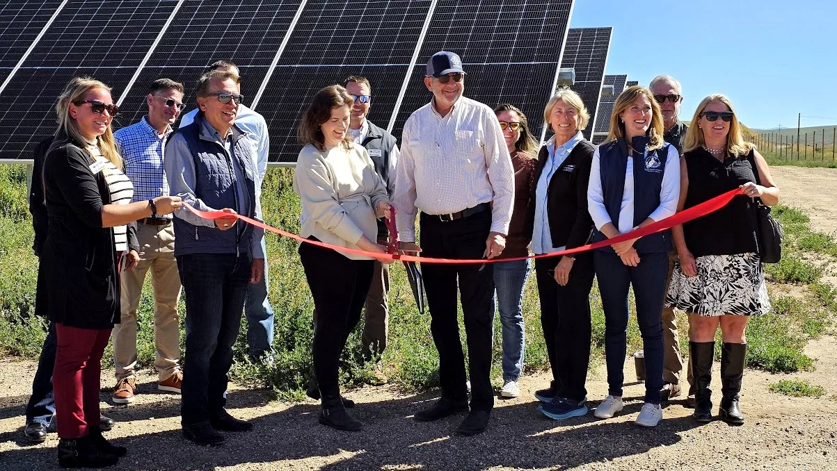 solar-panel-yvea-ribbon-cutting-from-amanda-tomlinson