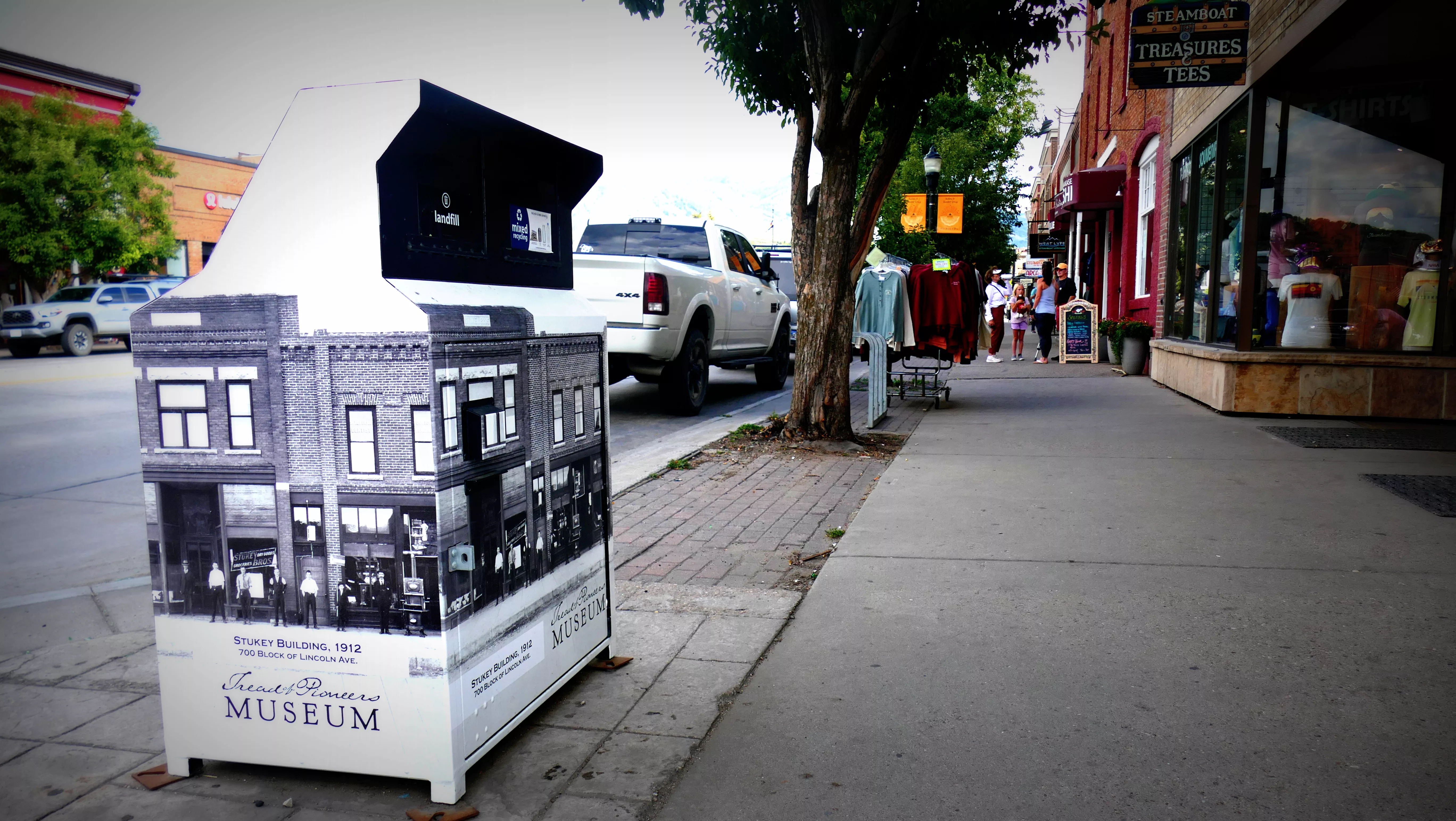 trash-cans-tread-of-pioneers-029-jpg