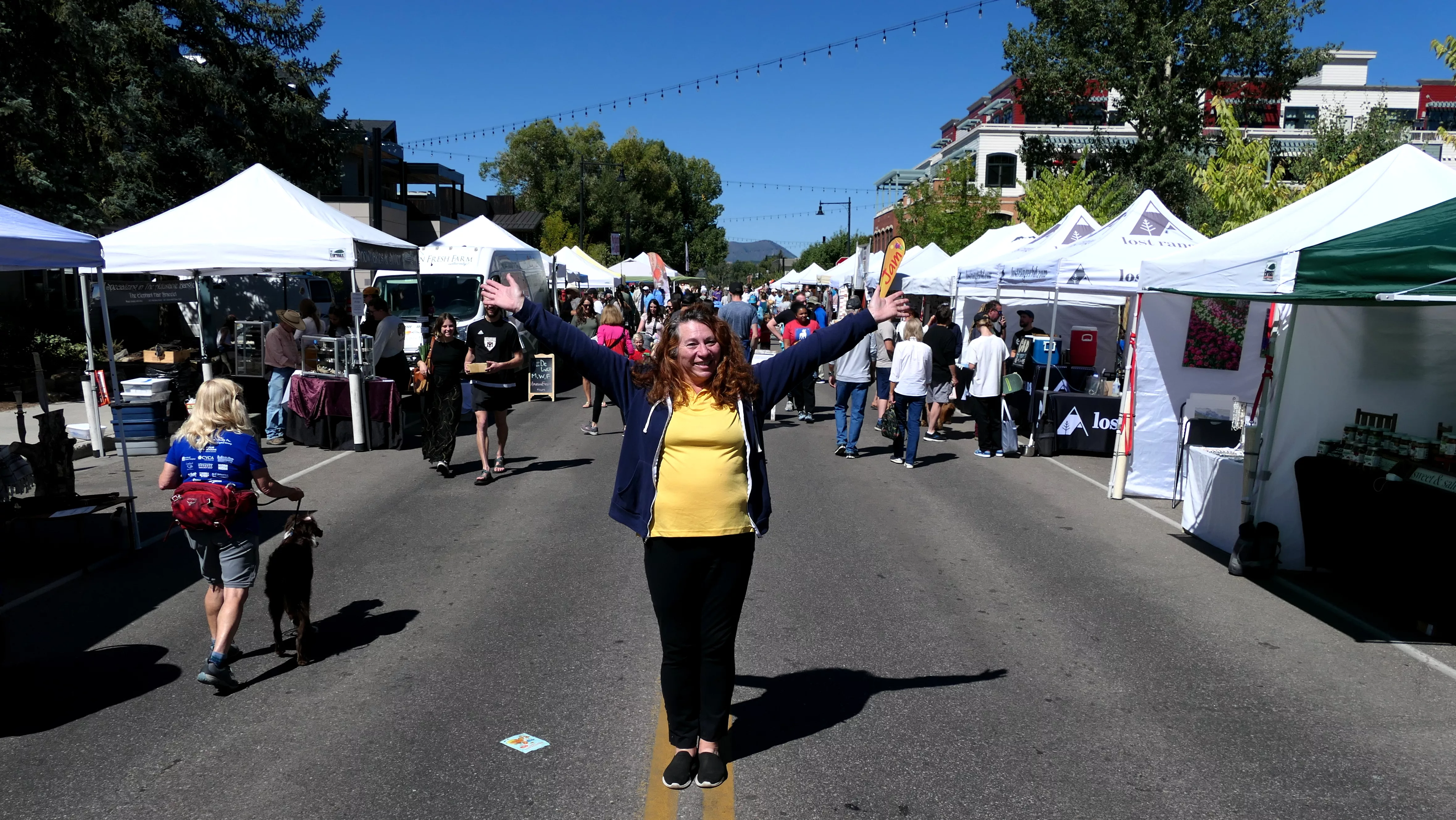 farmers-market-sept2023-001-lisa-popovich