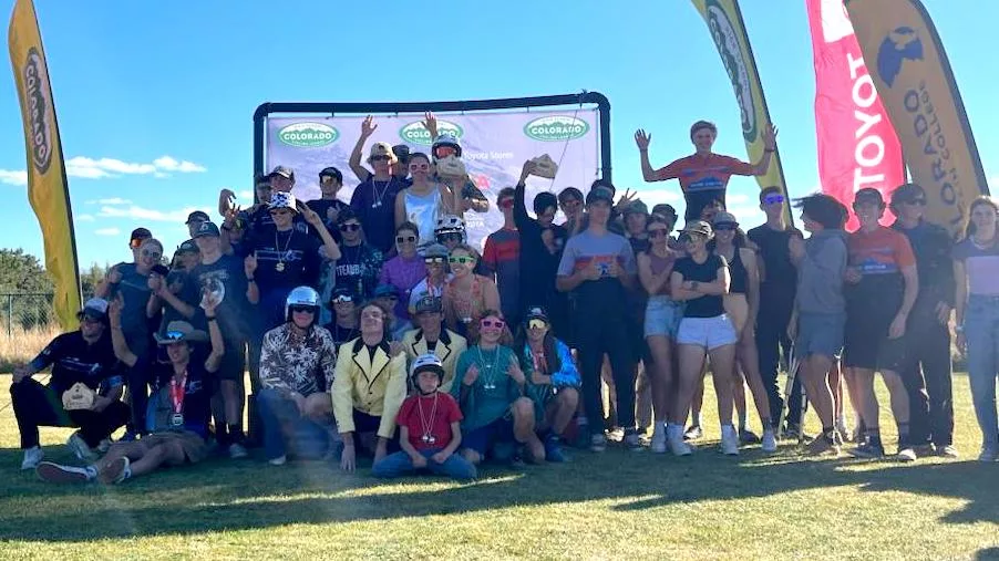 sswsc-mountain-biking-team-photo-2023