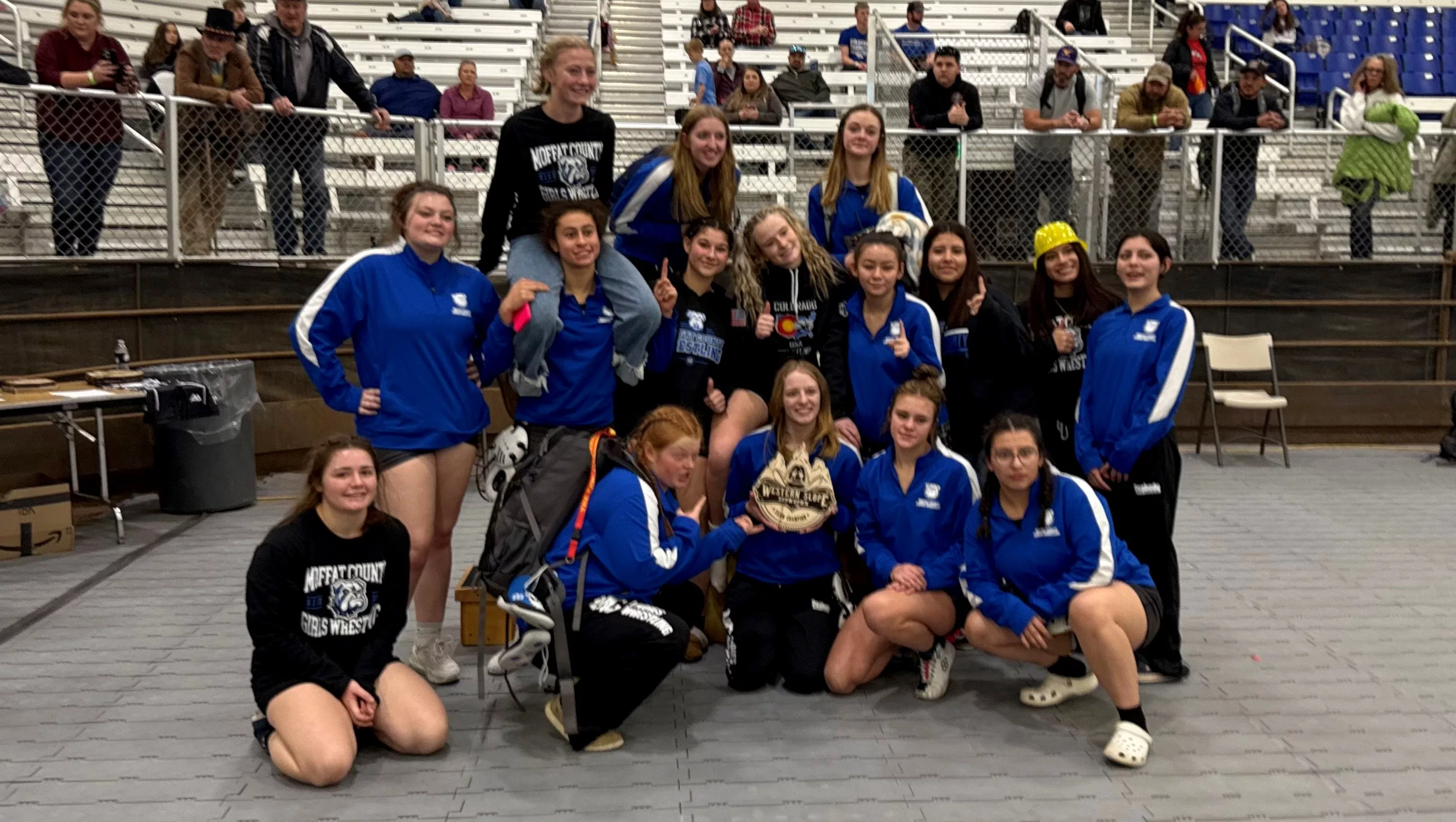 mchs-wrestling-girls