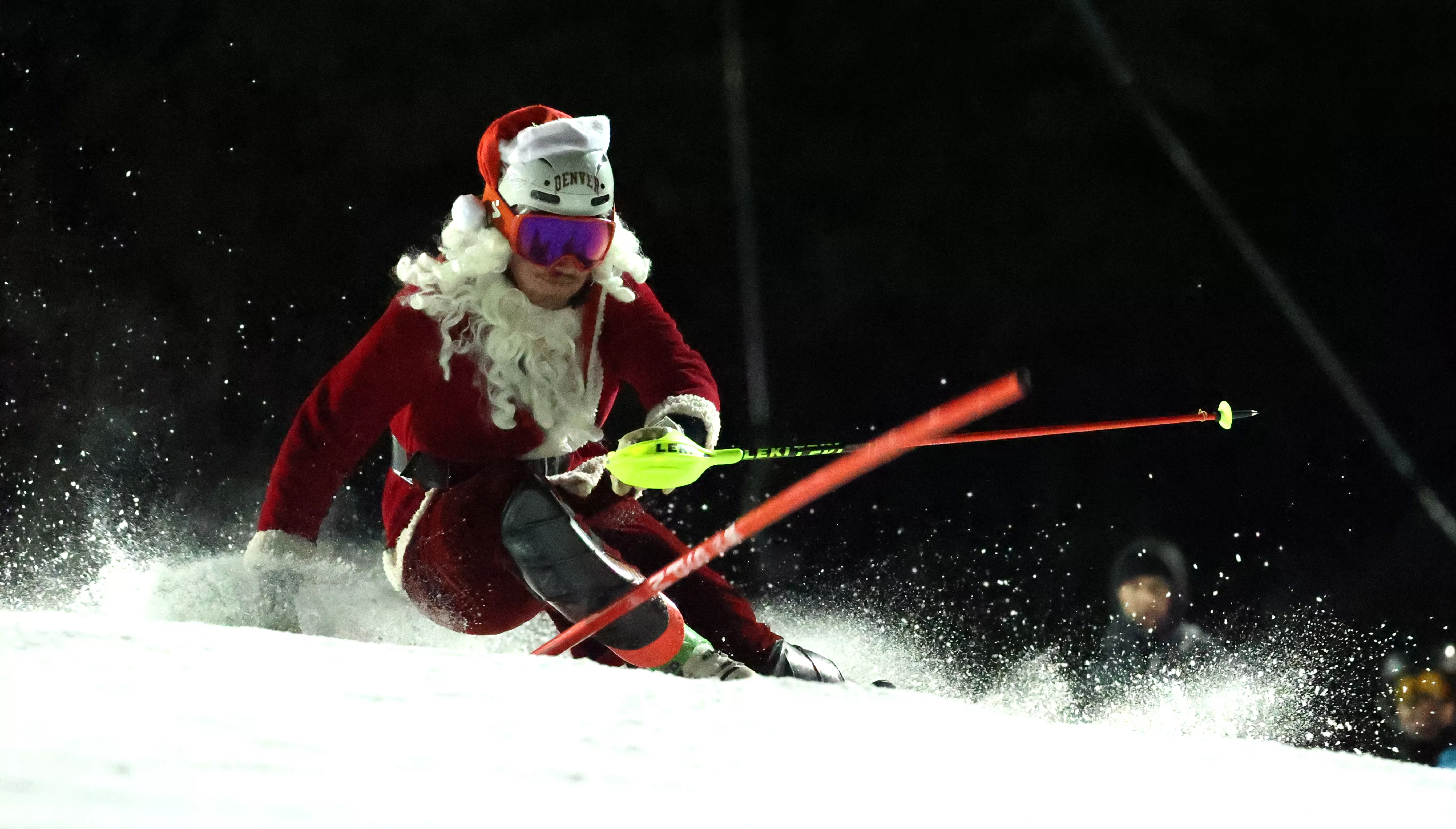 santa-skiing-murphy-roberts-holiday-classic-slider