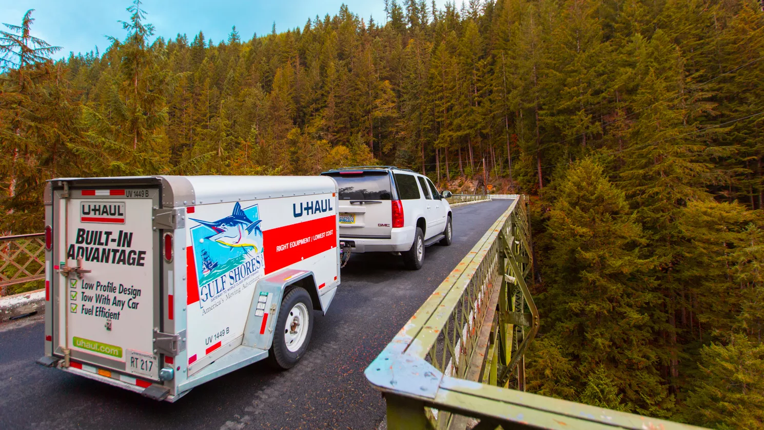 u-haul-trailer-1-slider