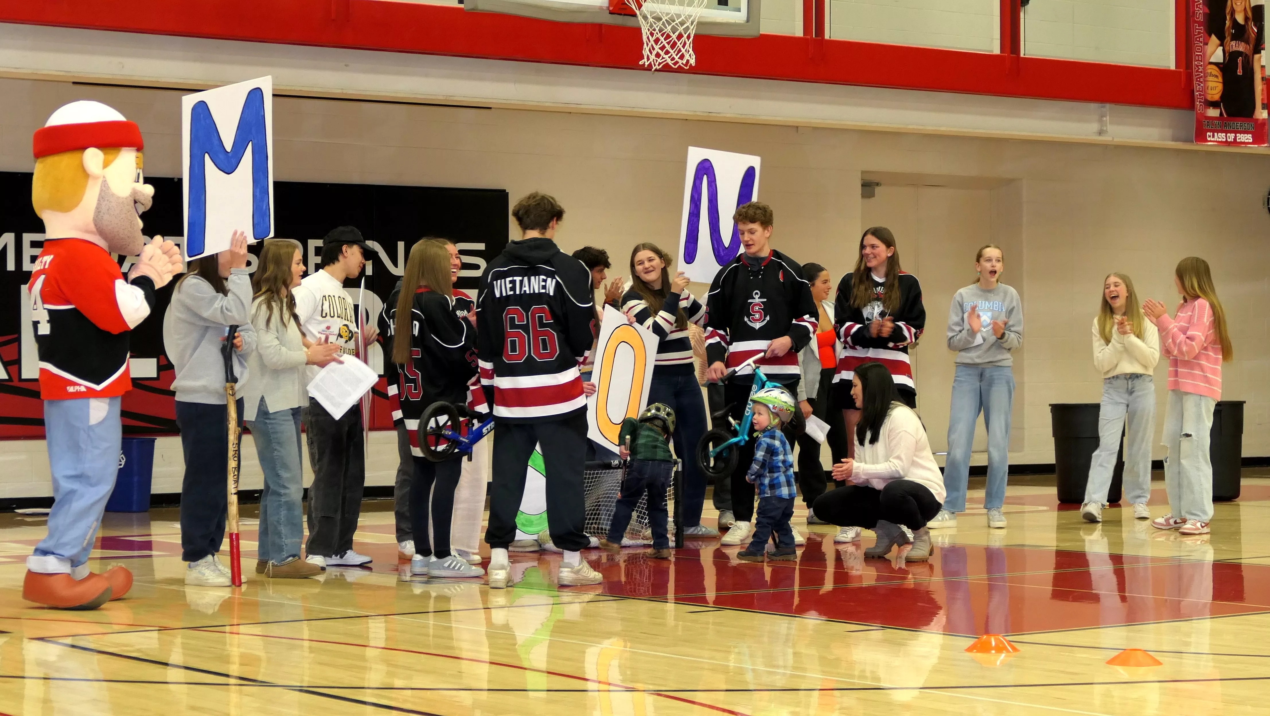 sshs-make-a-wish-assembly-034