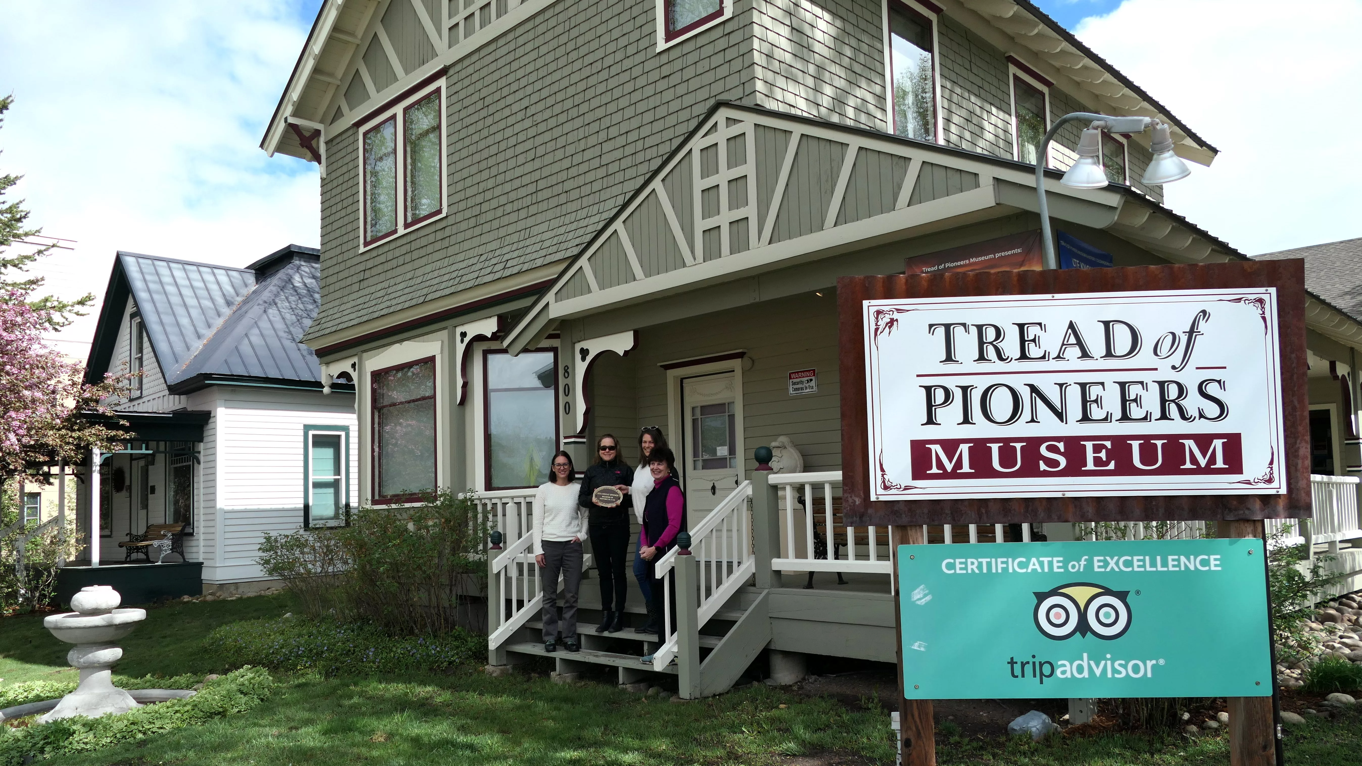 tread-of-pioneers-building-historical-designation-007