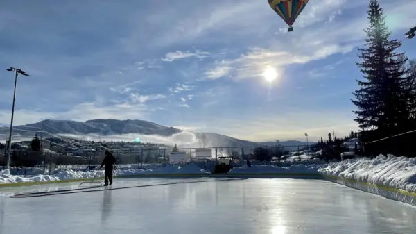 howelsen-outdoor-rink-slider