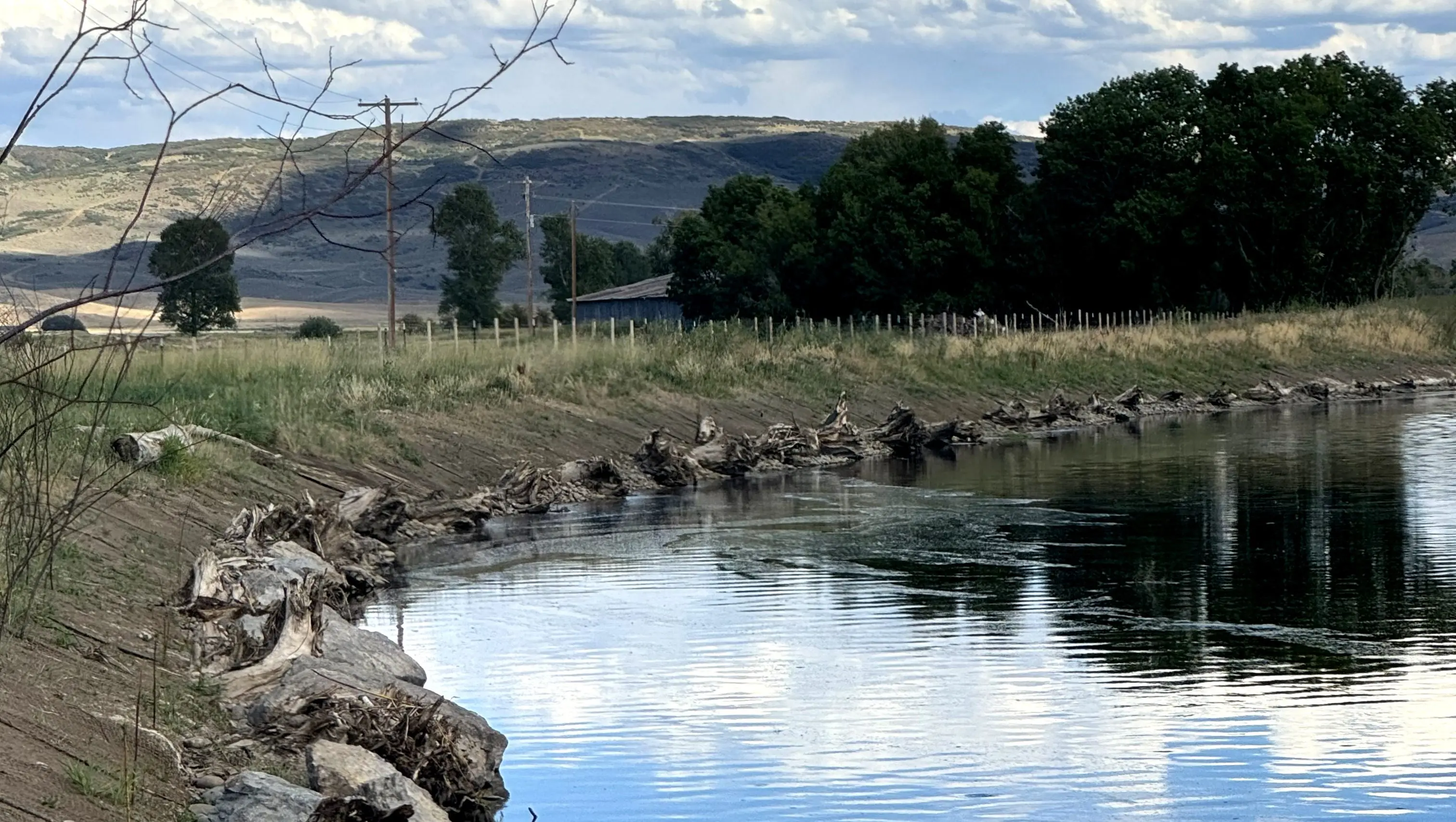 yampa-river-fundflanders-ranch-river-bank-slider