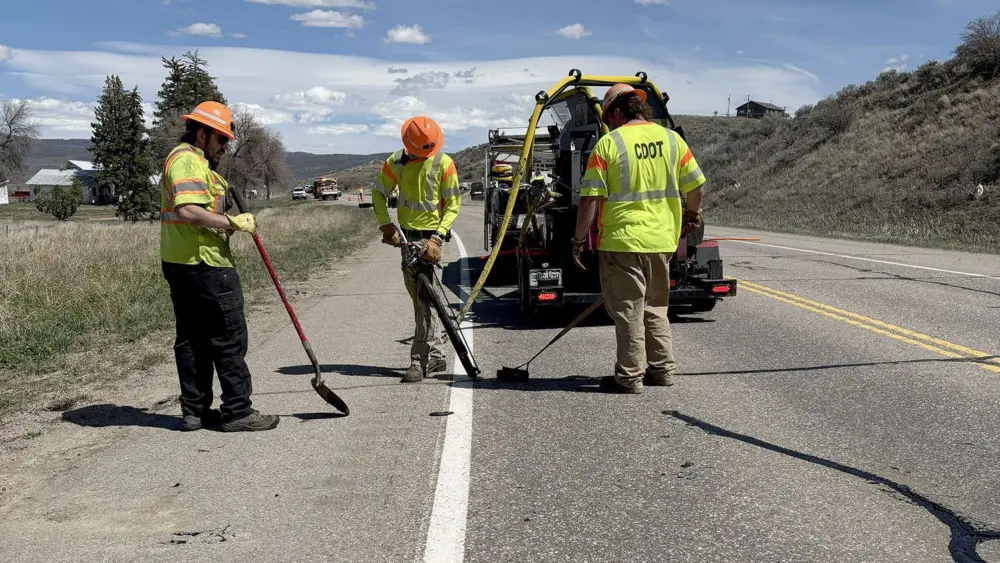 cdot-crack-seal-us-40-slider