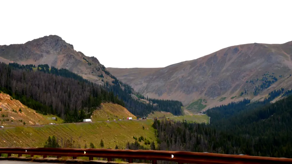 highway-steep-i-70-to-tunnel