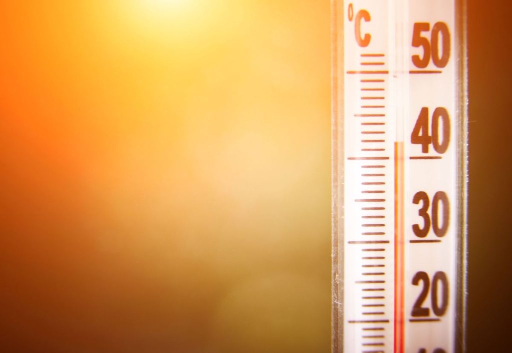 thermometer-showing-for-high-temperature-1024x705-1